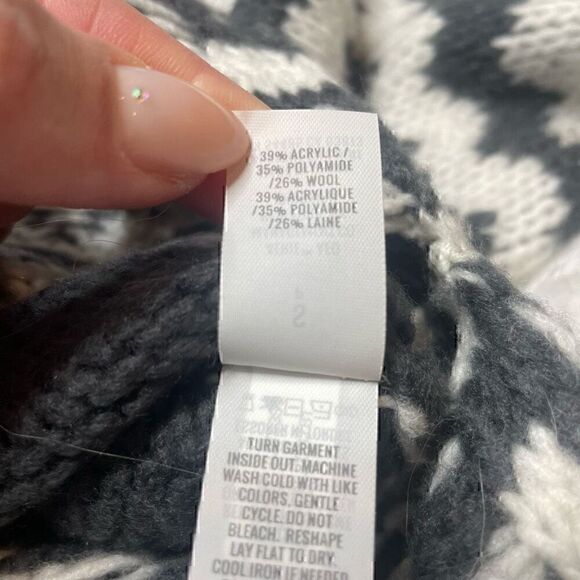 Aerie Knit Sweater Size Small Pullover Long Sleeve Wool Blend White Gray - Picture 6 of 10